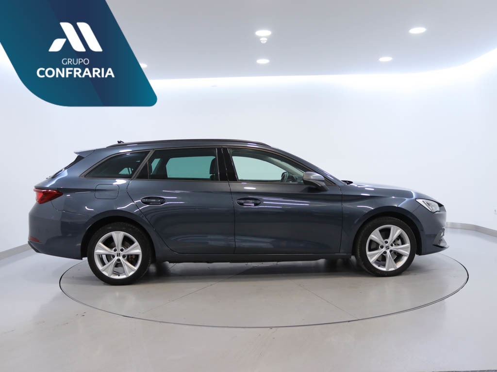 seat-leon-st-2023-hibrido-a-gasolina-1395cc