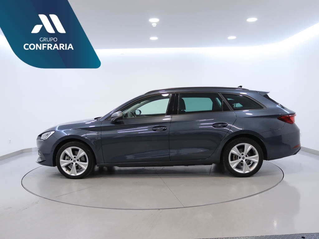 seat-leon-st-2023-hibrido-a-gasolina-1395cc