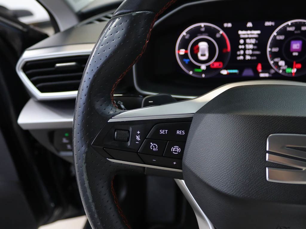 seat-leon-st-2023-hibrido-a-gasolina-1395cc