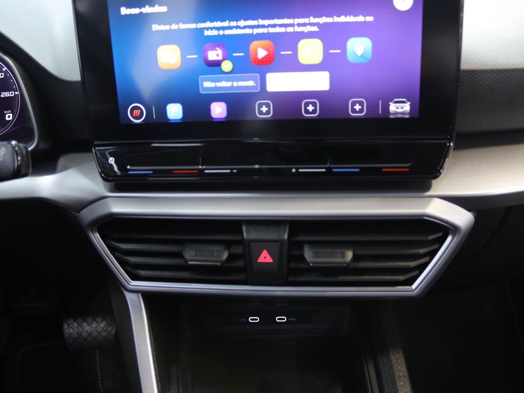 seat-leon-st-2023-hibrido-a-gasolina-1395cc