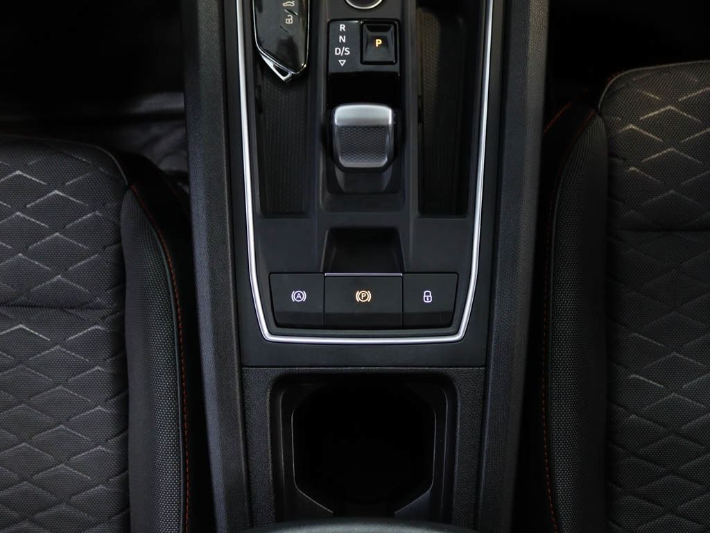 seat-leon-st-2023-hibrido-a-gasolina-1395cc