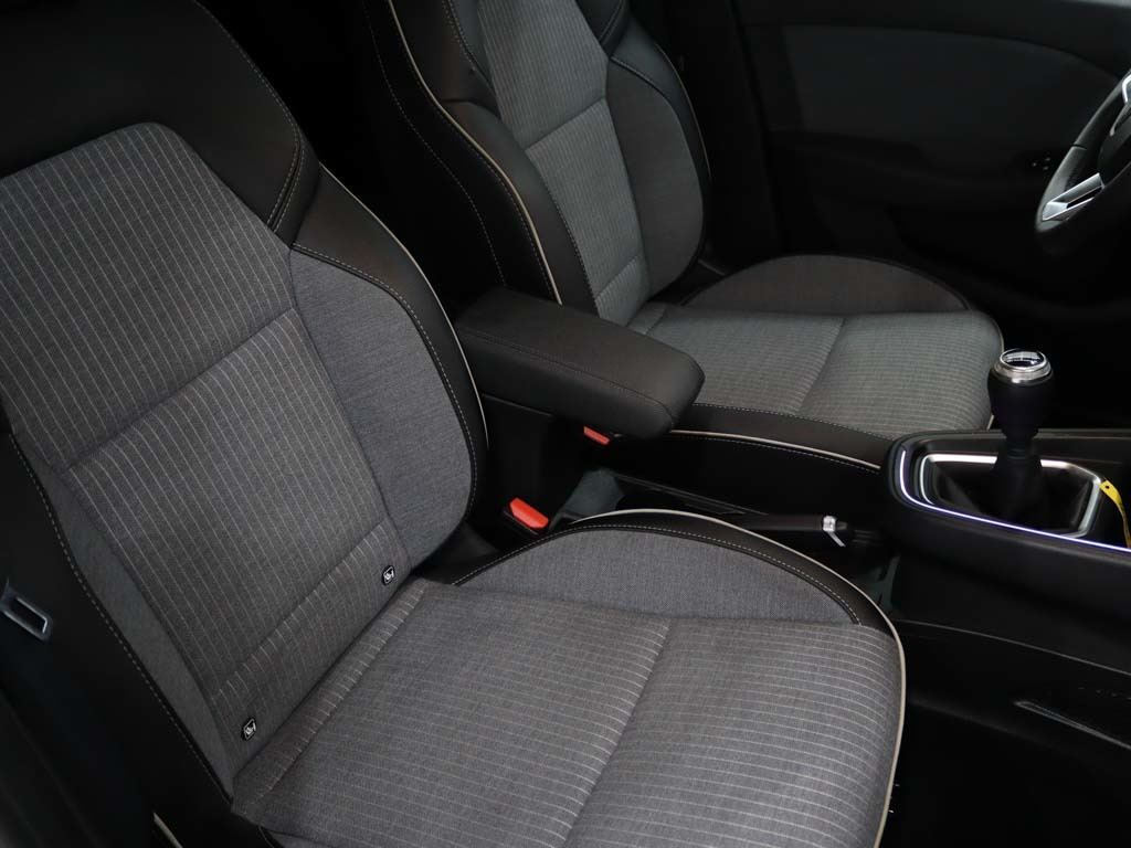 renault-clio-2024-gpl-999cc