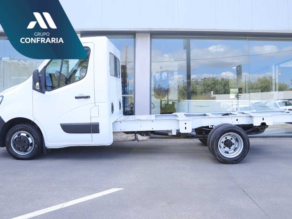 renault-master-2020-diesel-2299cc