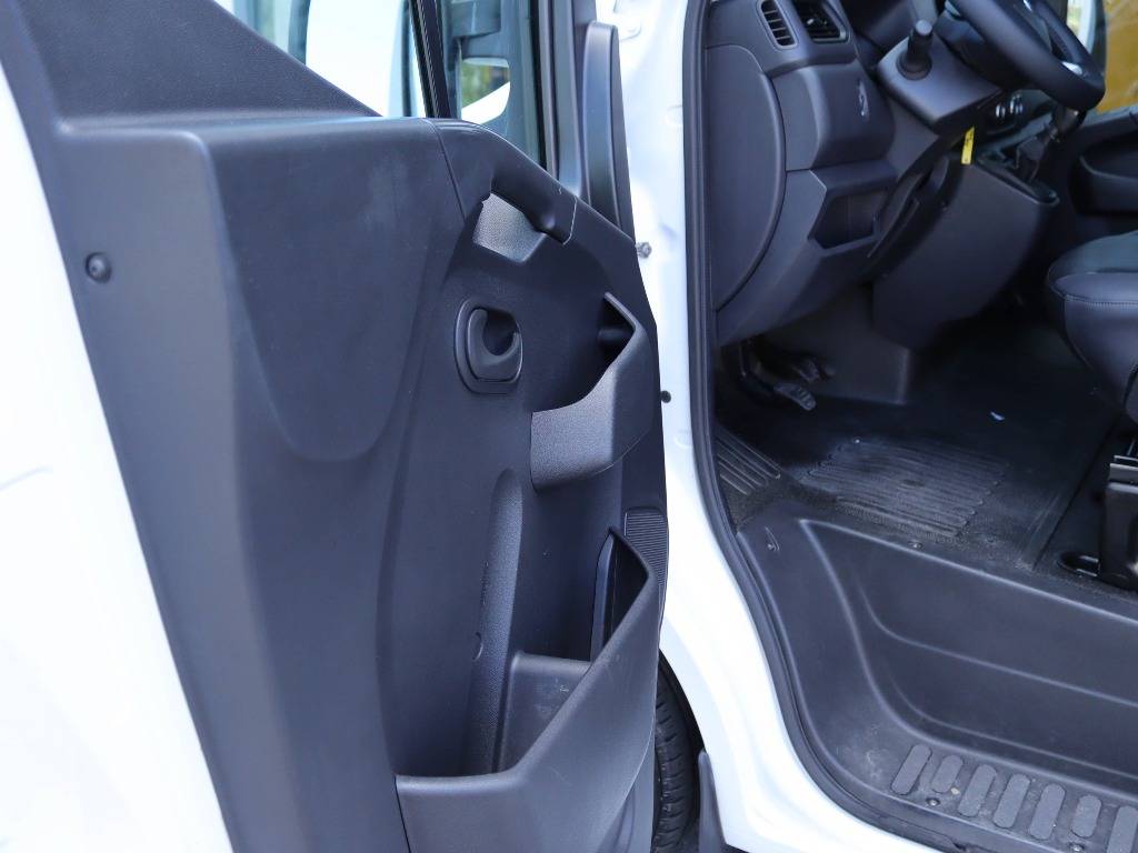 renault-master-2020-diesel-2299cc