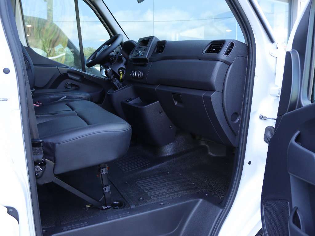 renault-master-2020-diesel-2299cc