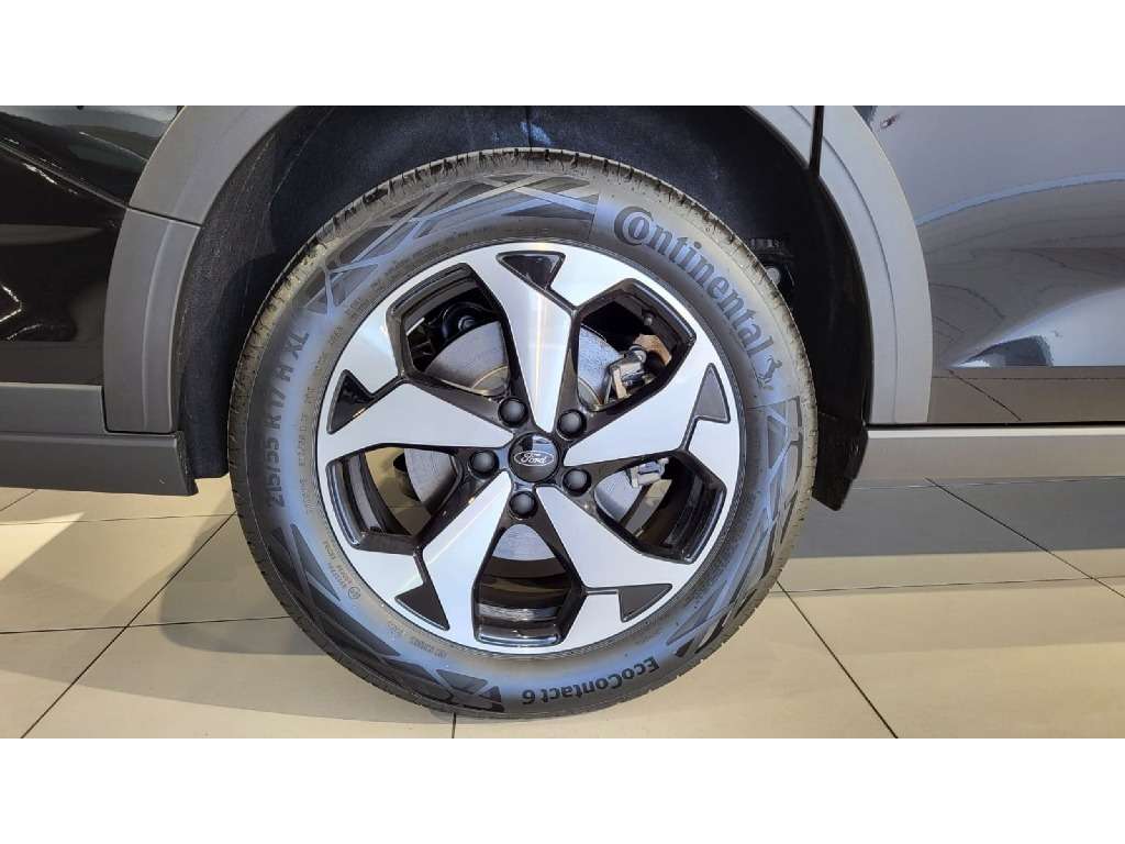 ford-tourneo-2023-gasolina-1498cc
