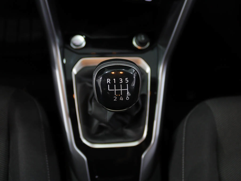 volkswagen-t-roc-2025-gasolina-999cc