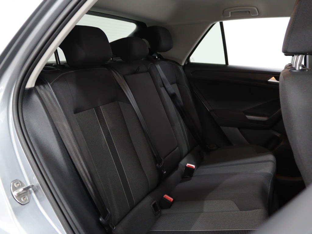 volkswagen-t-roc-2025-gasolina-999cc