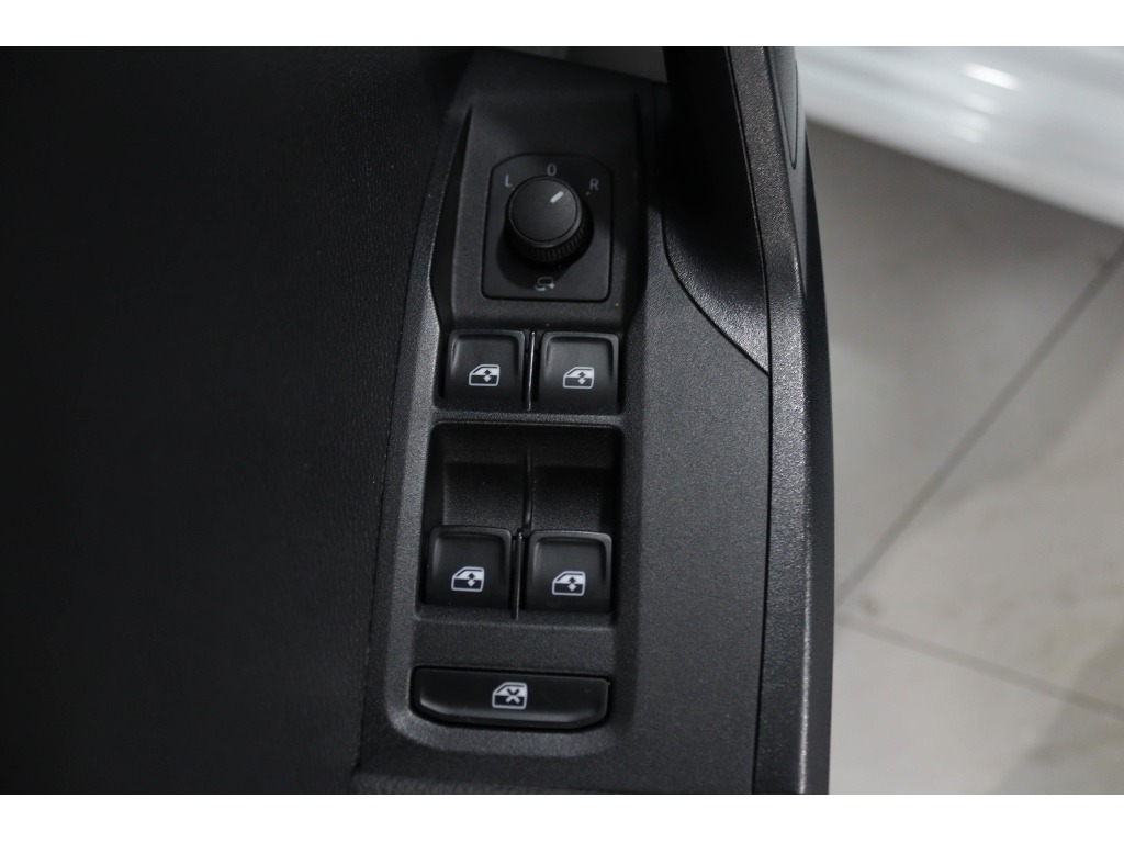 seat-ibiza-2024-gasolina-999cc