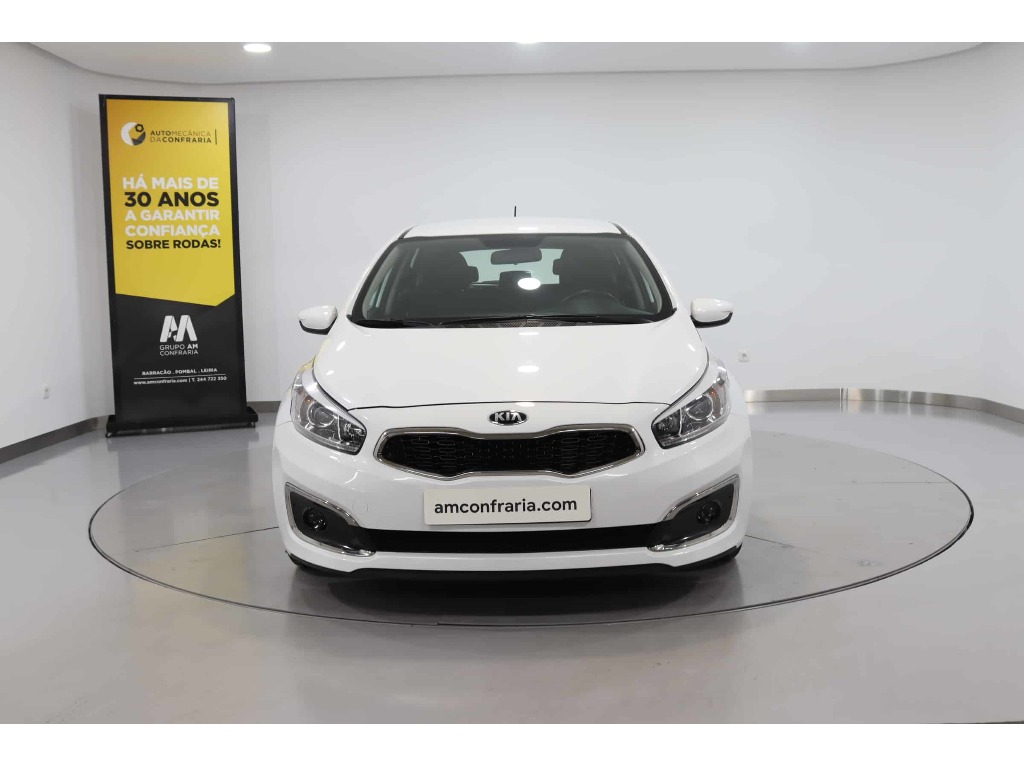 kia-ceed-2016-diesel-1582cc
