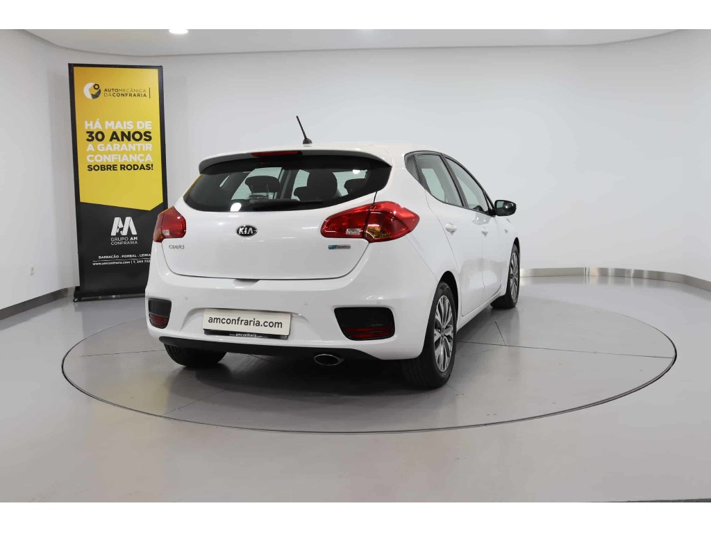 kia-ceed-2016-diesel-1582cc