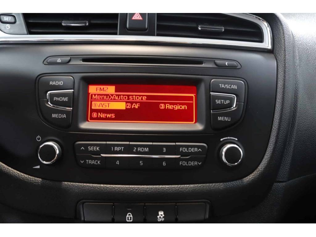 kia-ceed-2016-diesel-1582cc