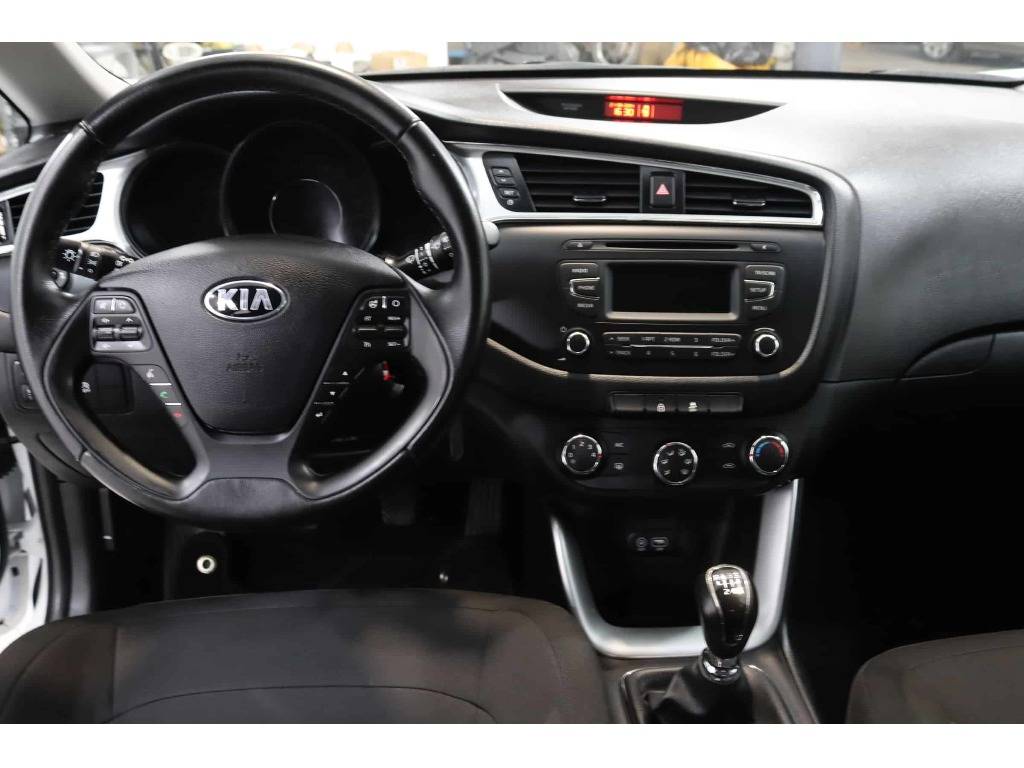 kia-ceed-2016-diesel-1582cc