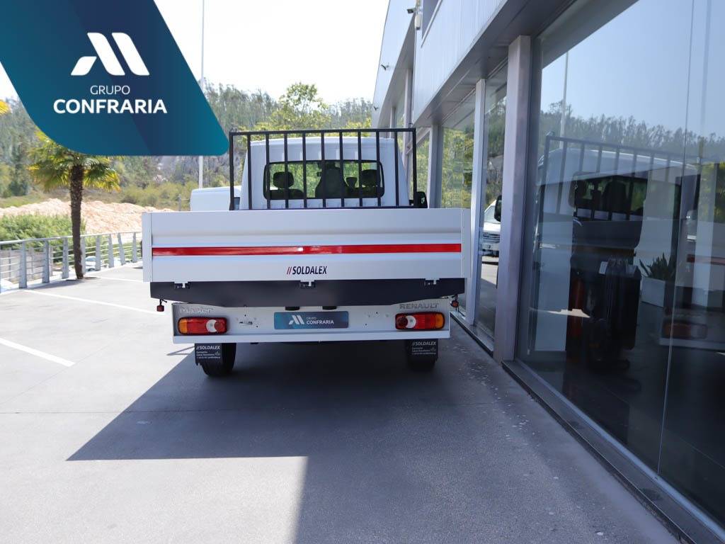 renault-master-2024-diesel-2299cc