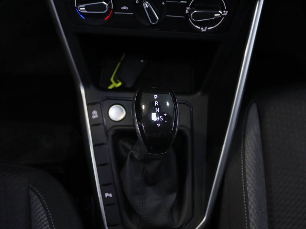 volkswagen-taigo-2025-gasolina-999cc