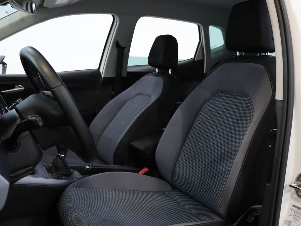 seat-arona-2018-gasolina-999cc