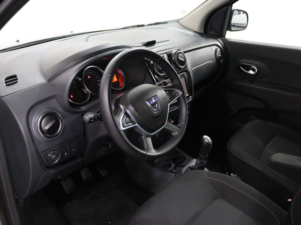 dacia-lodgy-2018-gasolina-1598cc
