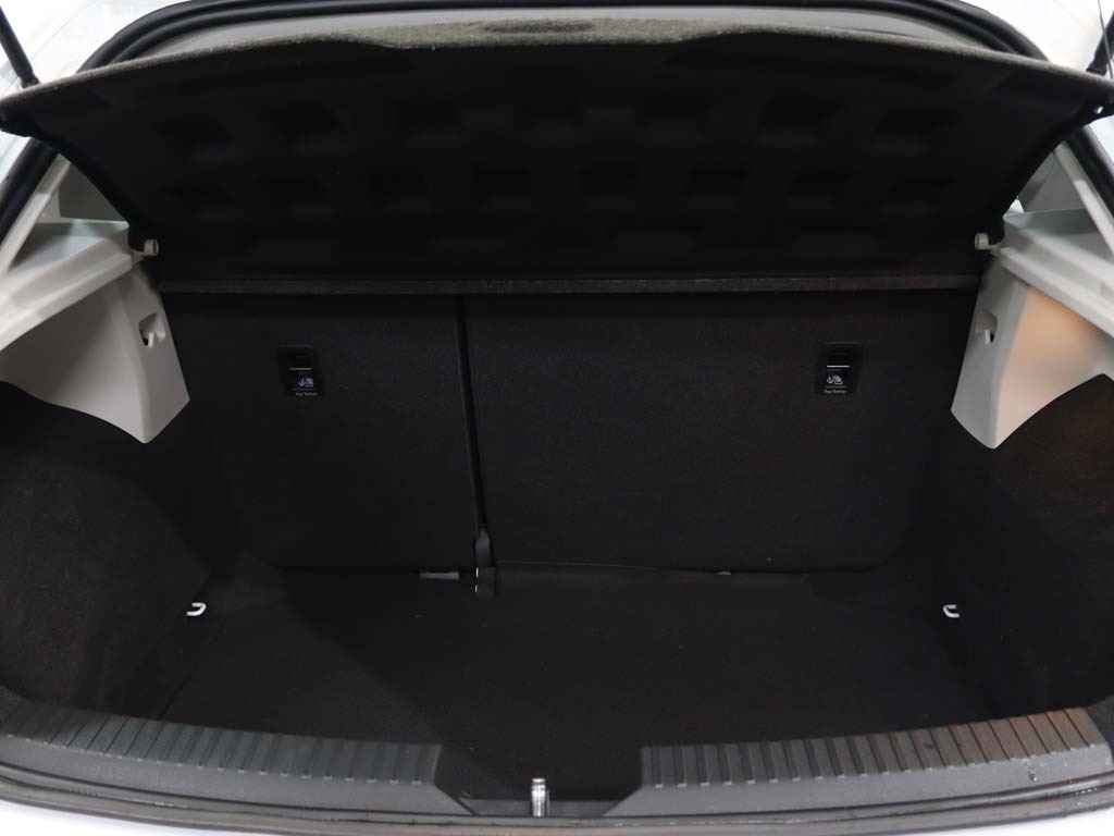 seat-leon-2015-diesel-1598cc