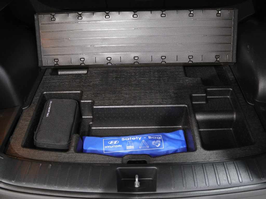hyundai-tucson-2023-diesel-1598cc