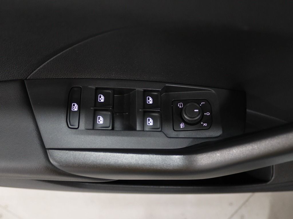 volkswagen-t-cross-2024-gasolina-999cc