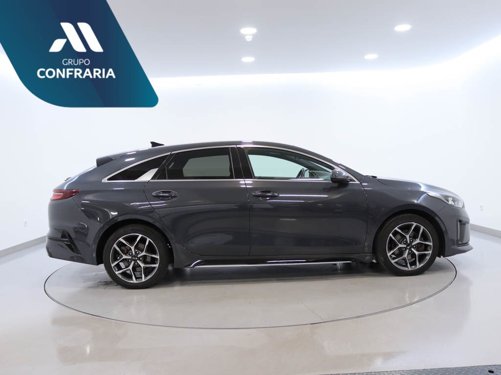 kia-ceed-sportswagon-2021-diesel-1598cc