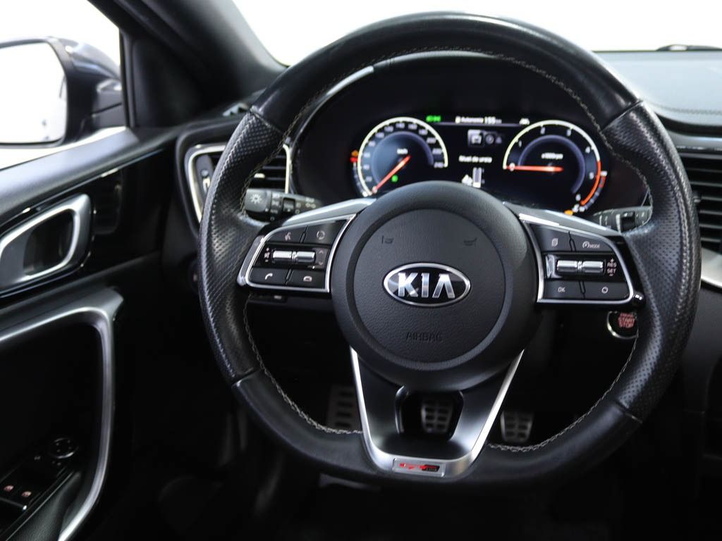 kia-ceed-sportswagon-2021-diesel-1598cc