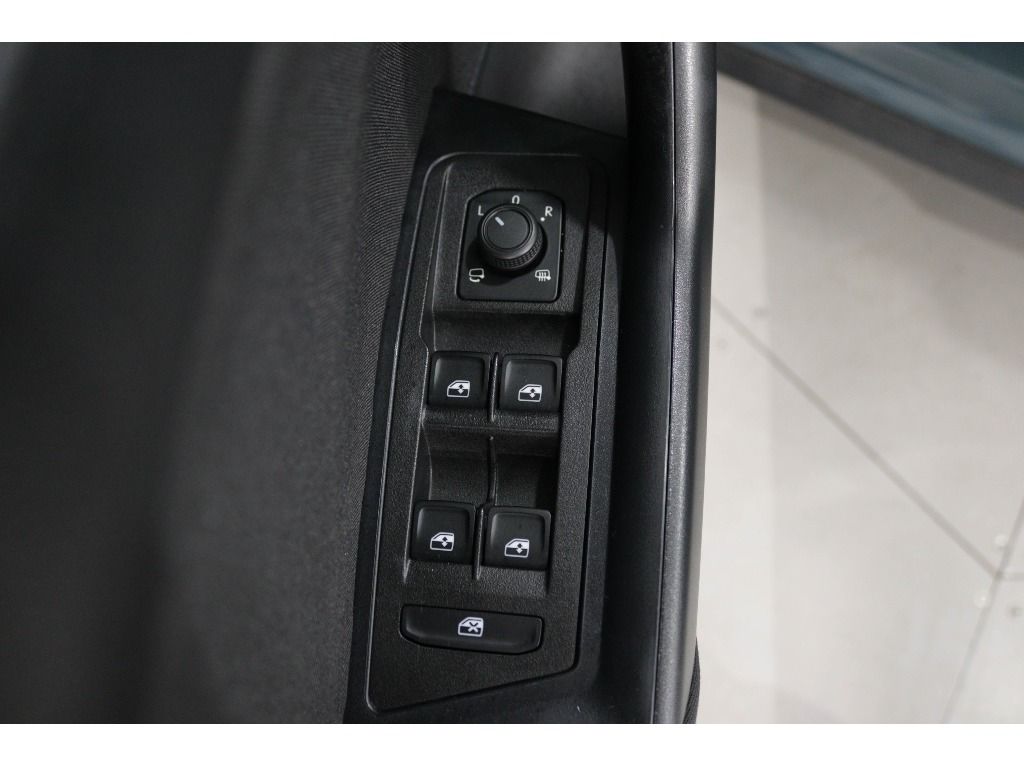 volkswagen-t-roc-2024-gasolina-999cc
