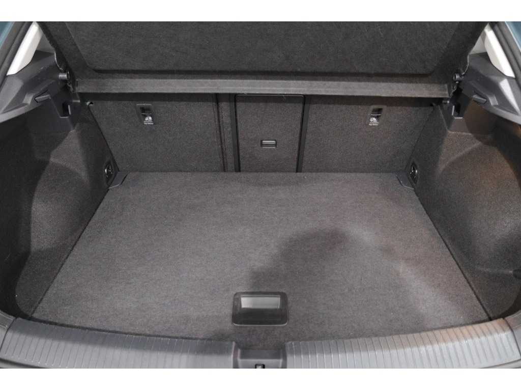 volkswagen-t-roc-2024-gasolina-999cc