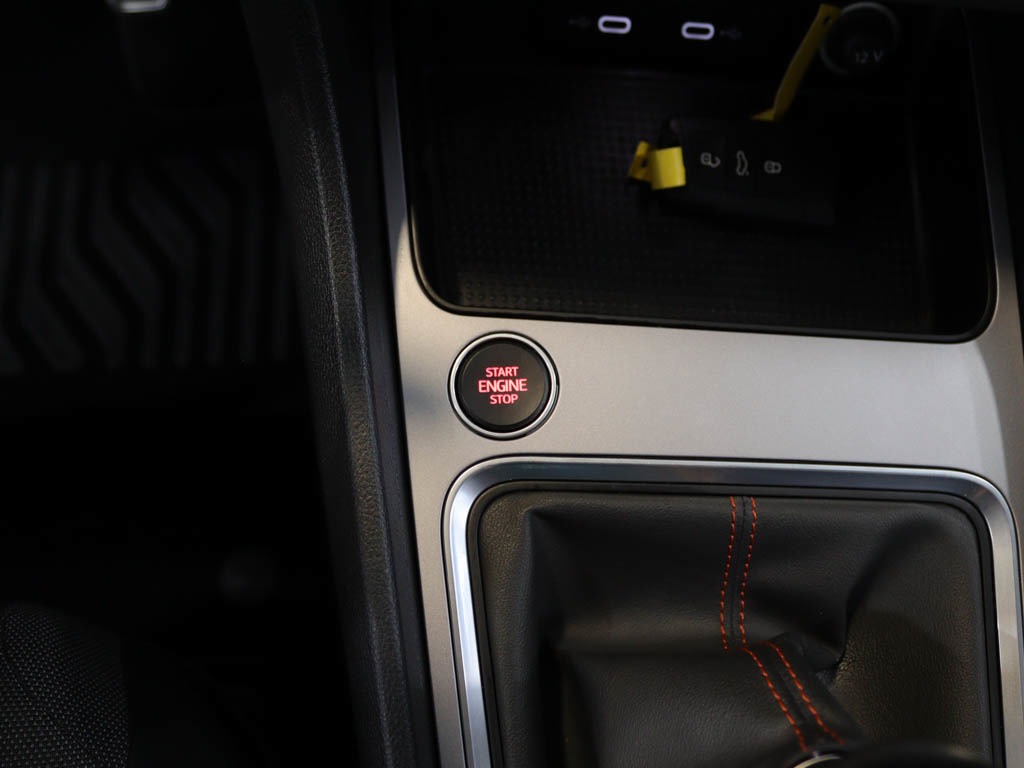 seat-ateca-2022-gasolina-999cc
