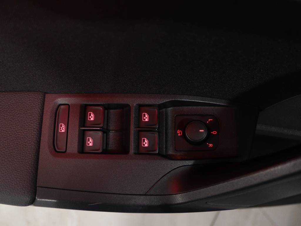 seat-arona-2024-gasolina-999cc