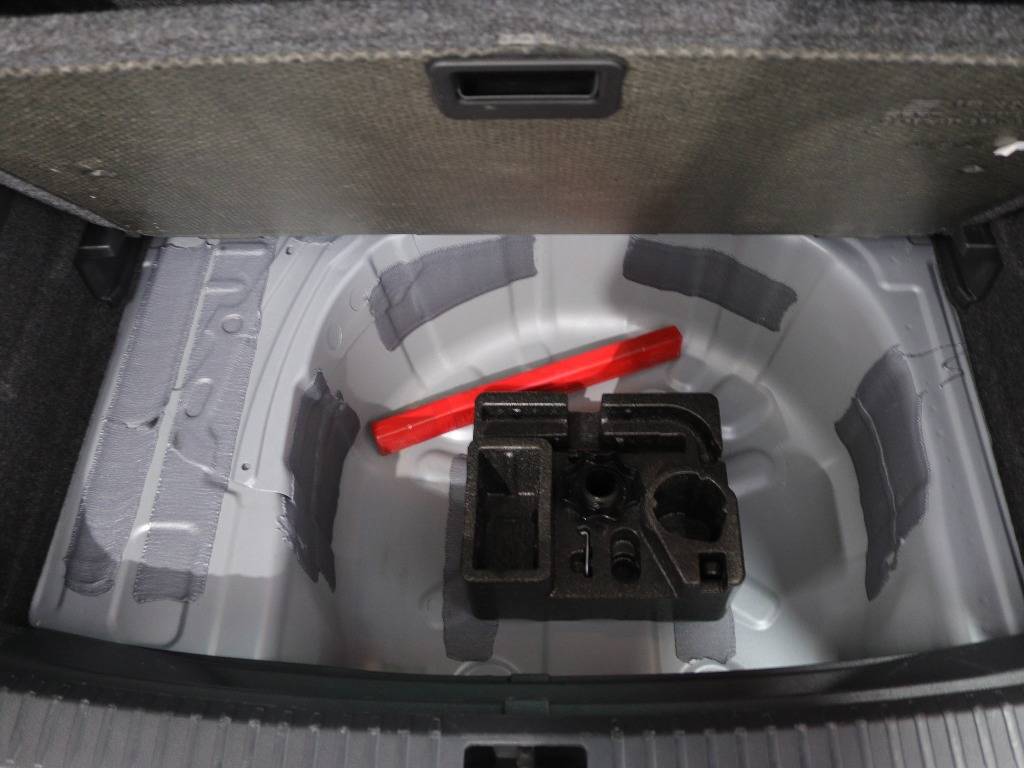 seat-arona-2024-gasolina-999cc