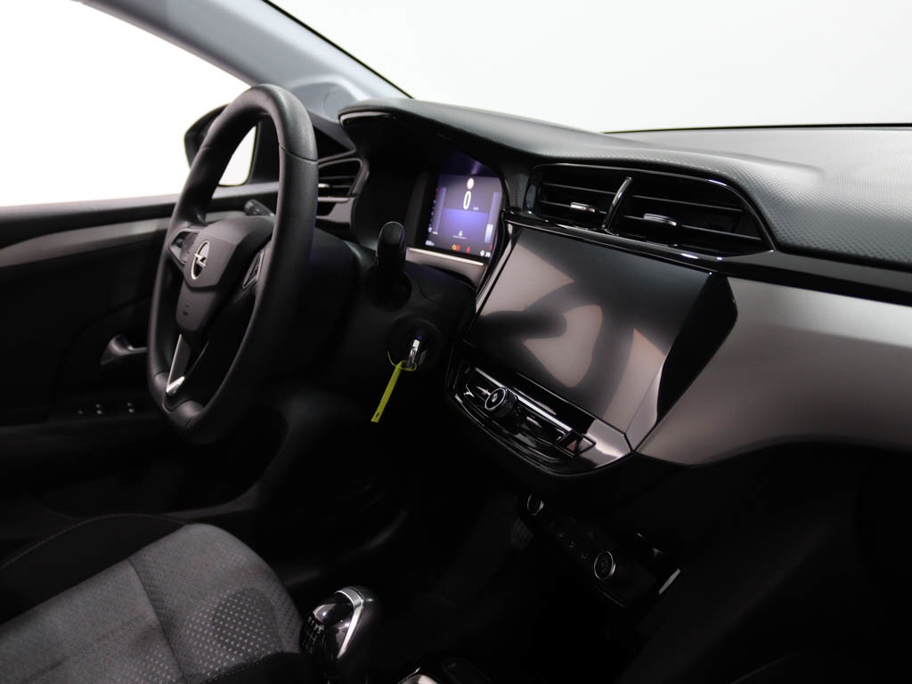 opel-corsa-2025-gasolina-1199cc