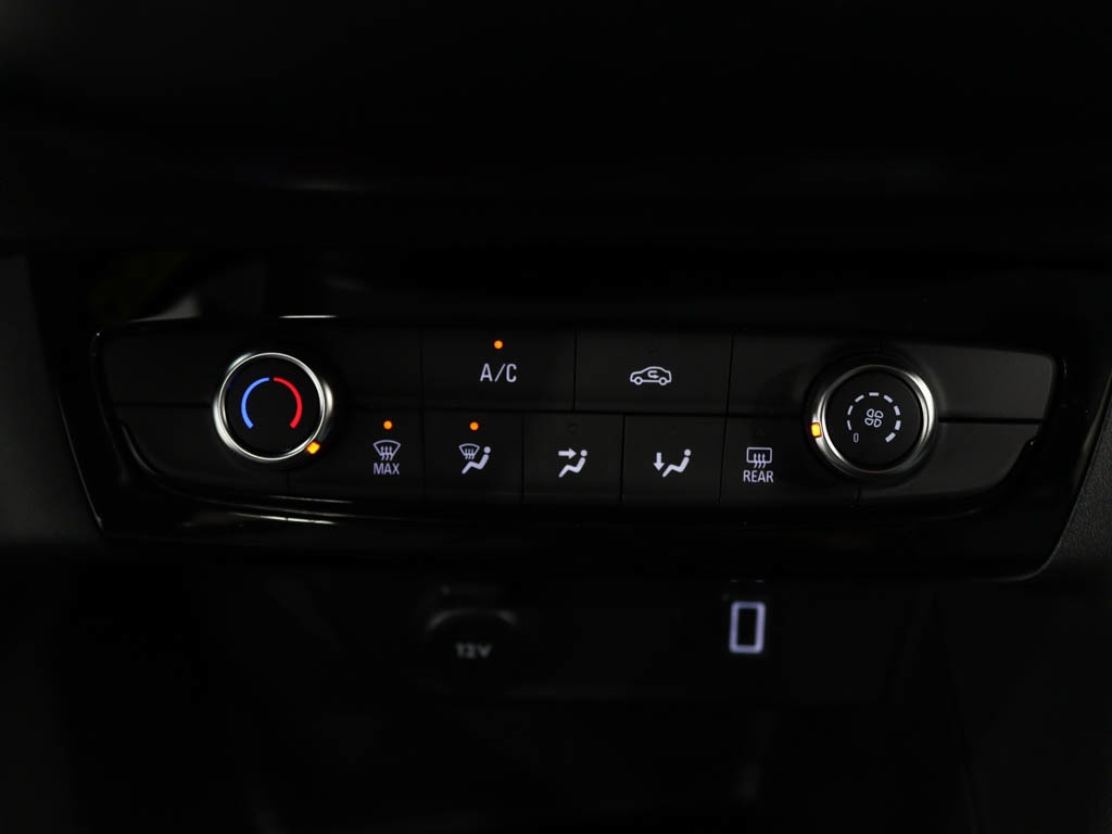 opel-corsa-2025-gasolina-1199cc