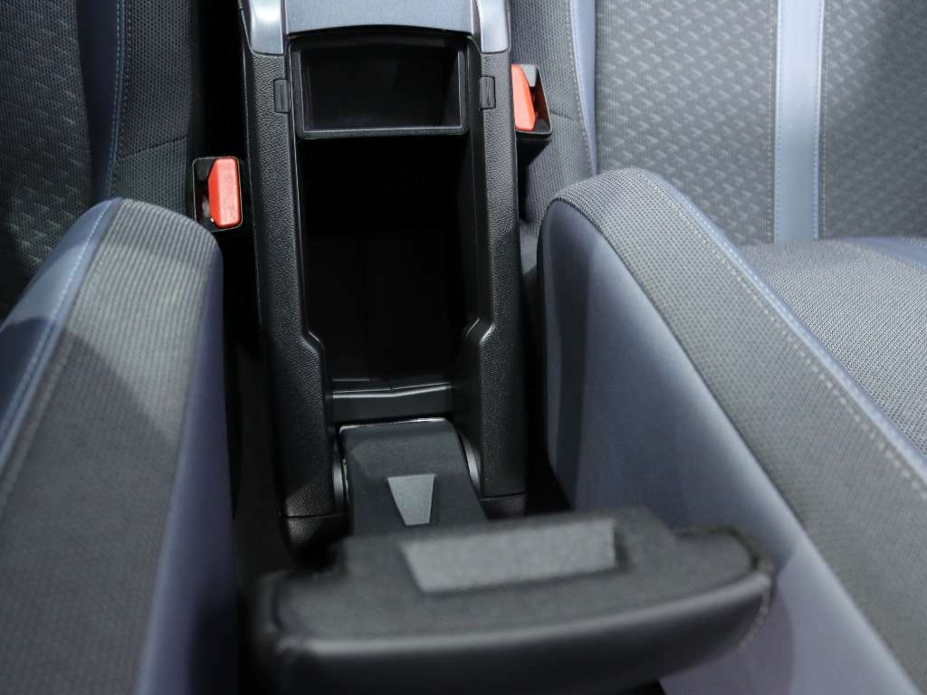 peugeot-2008-2020-diesel-1499cc