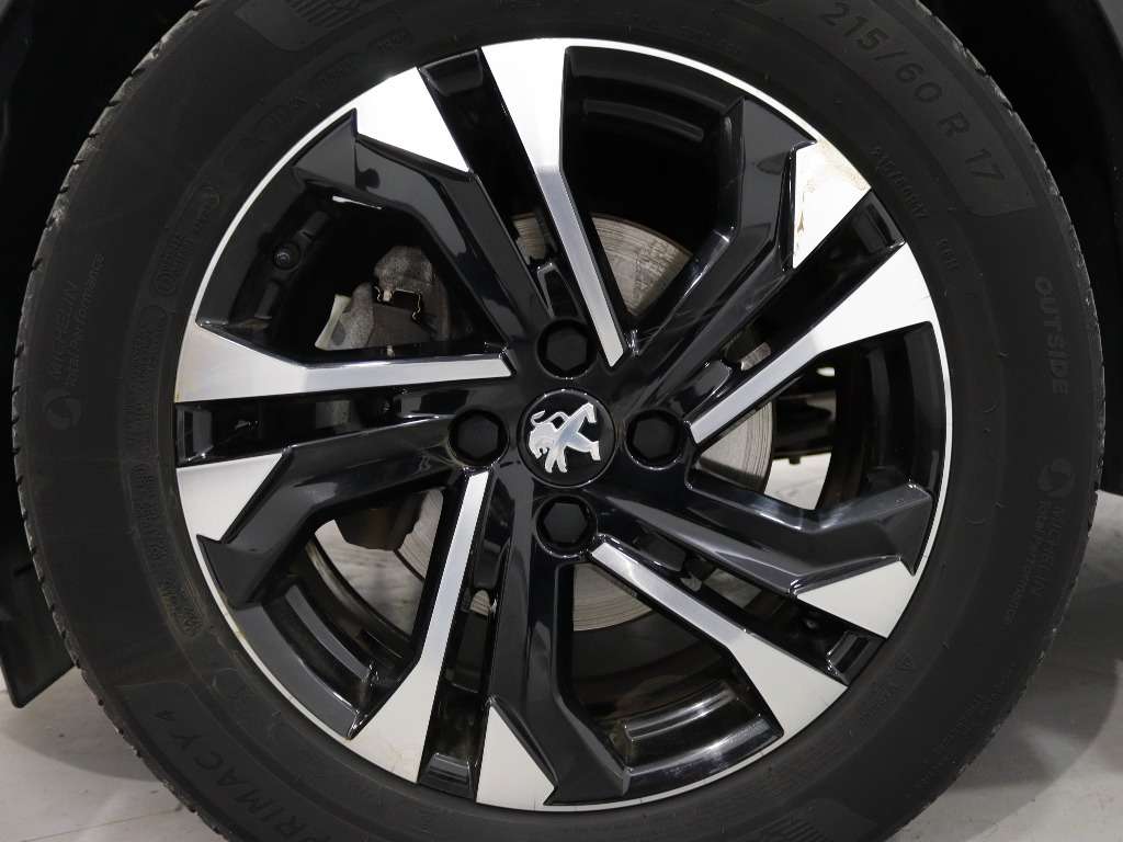 peugeot-2008-2020-diesel-1499cc