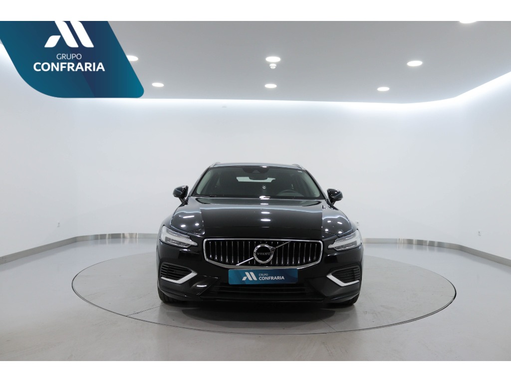 volvo-v60-2022-hibrido-a-gasolina-1969cc