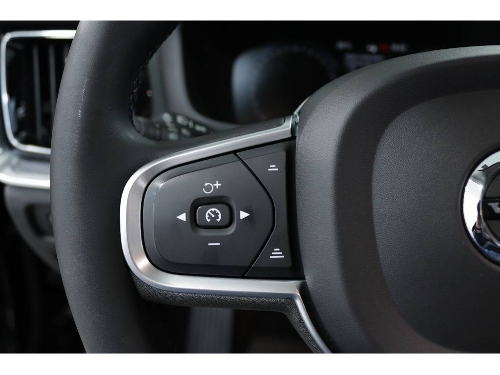volvo-v60-2022-hibrido-a-gasolina-1969cc