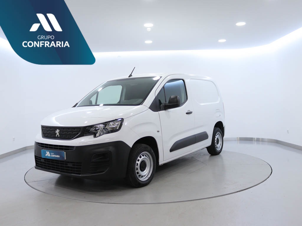 peugeot-partner-2023-diesel-1499cc