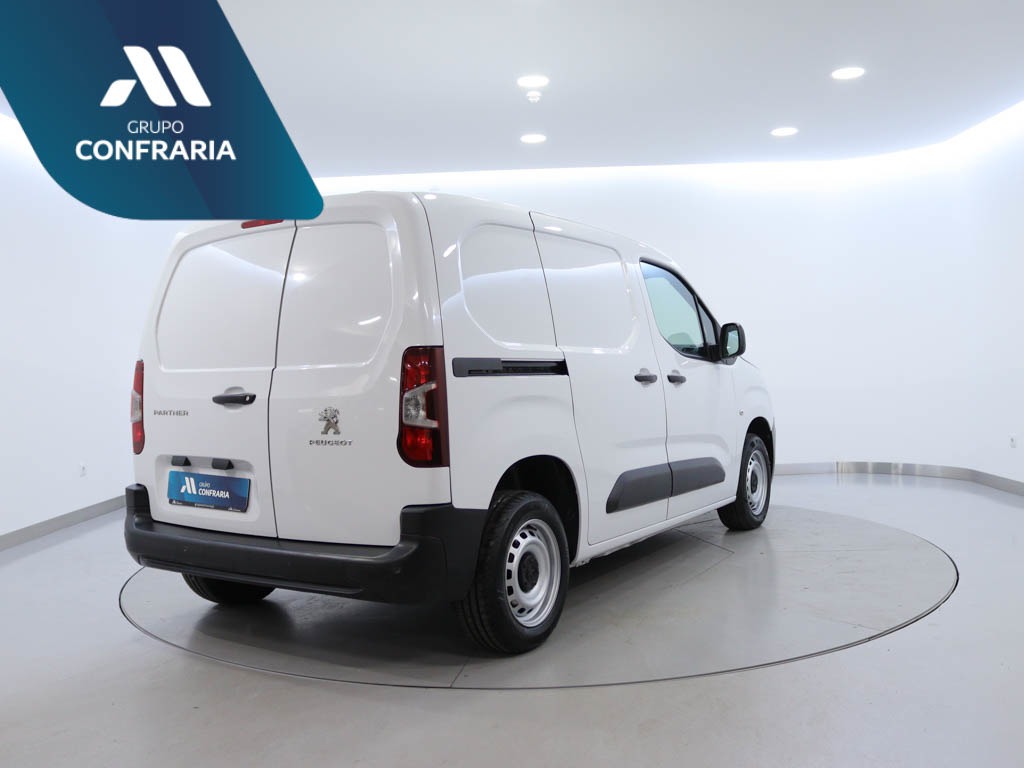 peugeot-partner-2023-diesel-1499cc