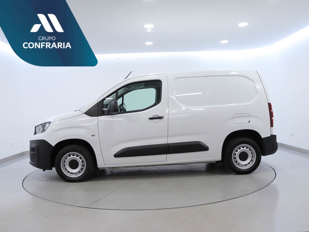 peugeot-partner-2023-diesel-1499cc