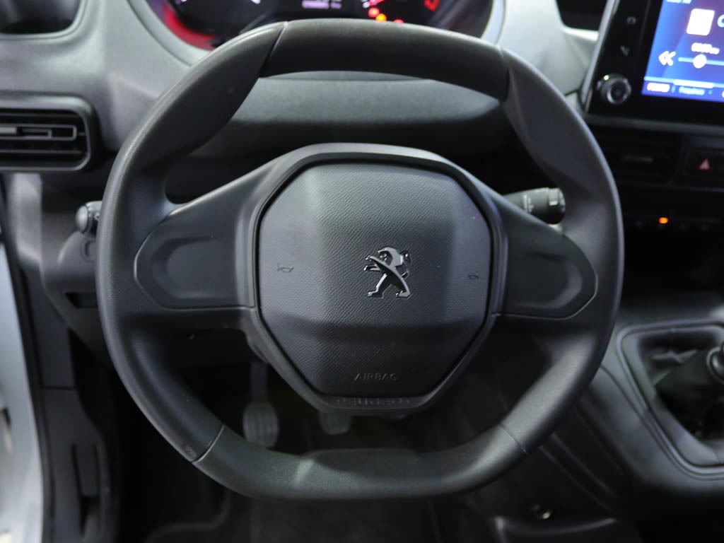 peugeot-partner-2023-diesel-1499cc