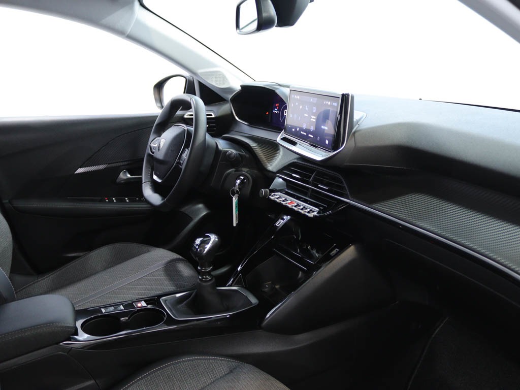 peugeot-208-2025-gasolina-1199cc