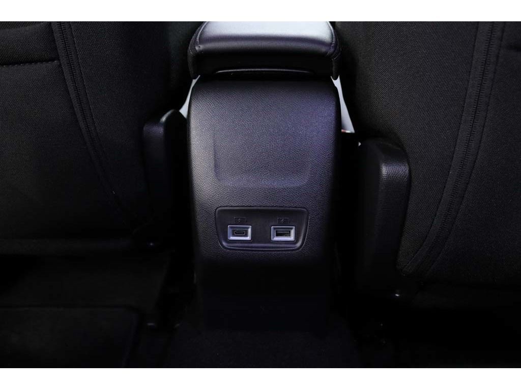 peugeot-2008-2025-hibrido-a-gasolina-1199cc