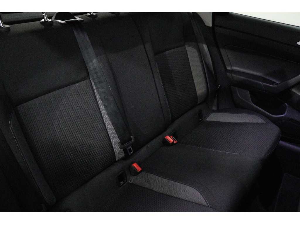 volkswagen-taigo-2025-gasolina-999cc