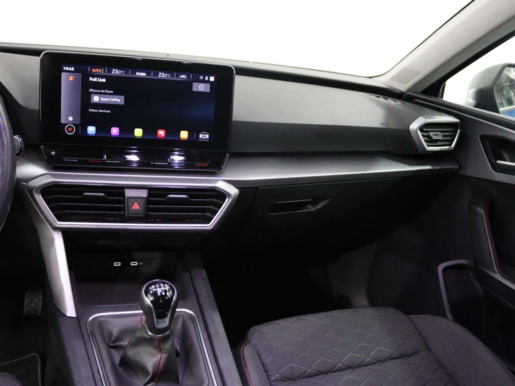 seat-leon-2024-gasolina-999cc