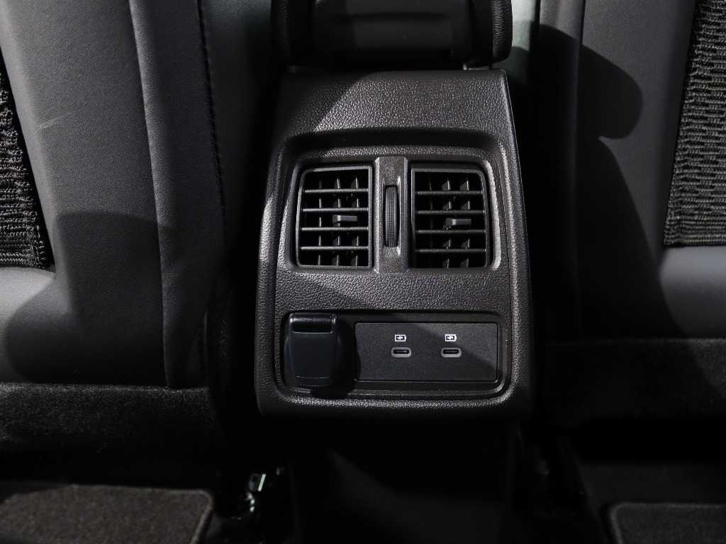 renault-captur-2024-gasolina-999cc