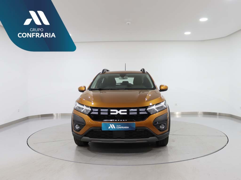dacia-sandero-2024-gasolina-999cc
