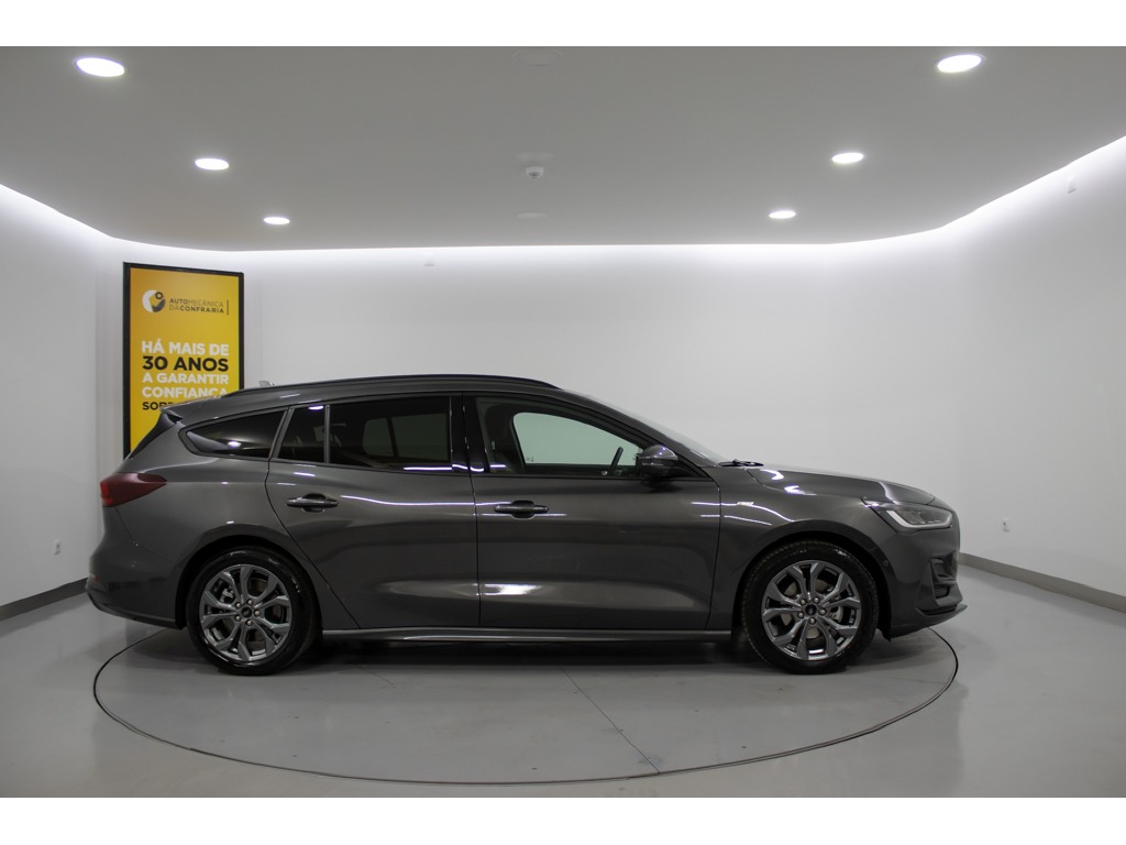 ford-focus-sw-2023-gasolina-998cc