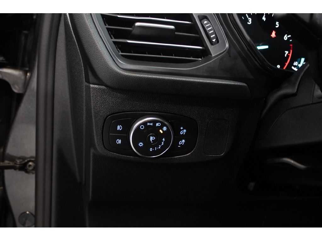 ford-focus-sw-2023-gasolina-998cc