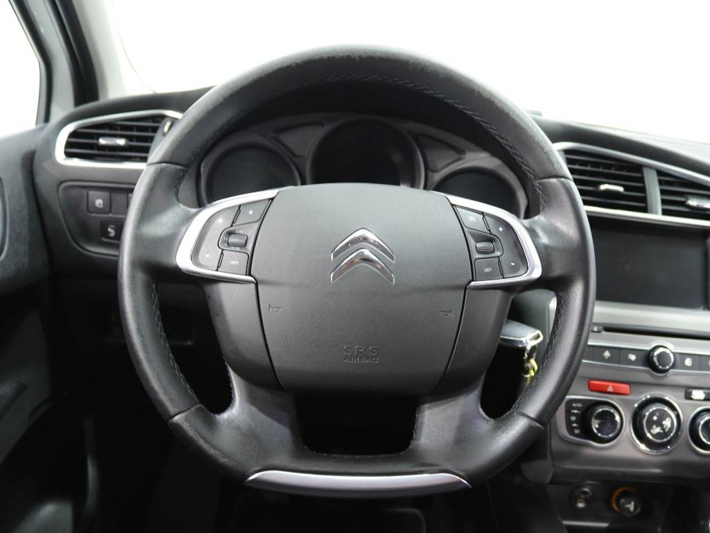 citroen-c4-2015-diesel-1560cc